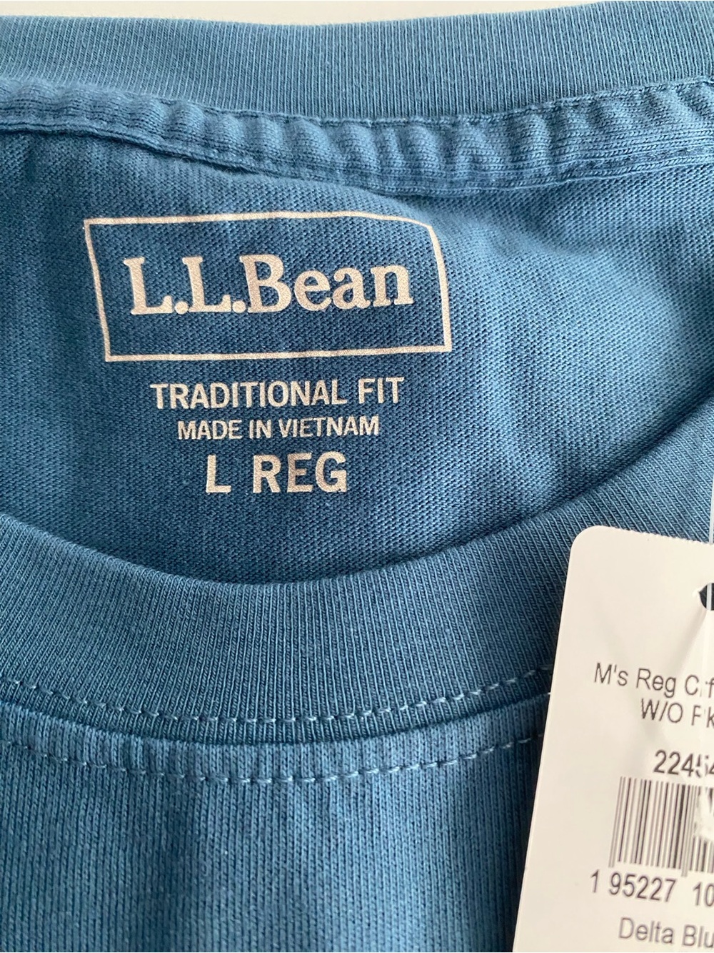 L.L. Bean Mens Carefree Unshrinkable Large Short Sleeve NWT, Delta Blue